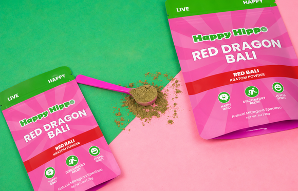 two-bags-of-kratom-powder-with-kratom-powder-spoon